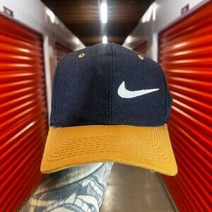 Vintage 90s Spellout Nike Snapback Hat